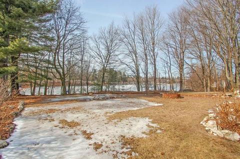 10 Pine St, Easthampton, MA 01027 photo 5