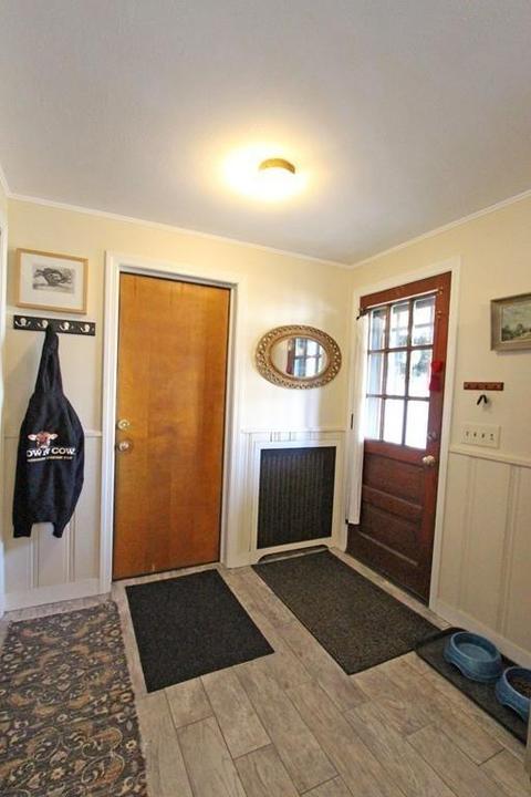 10 Pine St, Easthampton, MA 01027 photo 7