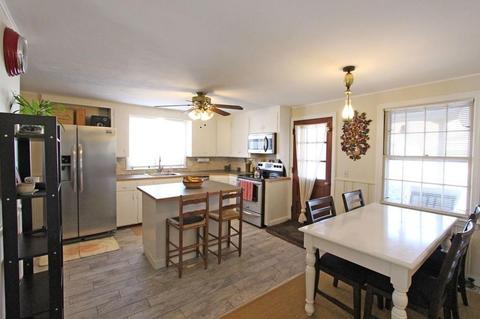 10 Pine St, Easthampton, MA 01027 photo 11