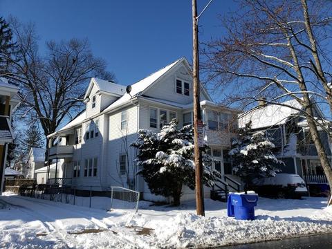 580 White St, Springfield, MA 01108 photo 1