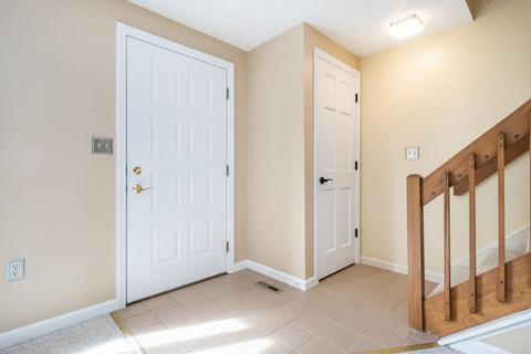 14 Deer Path #4, Maynard, MA 01754 photo 3