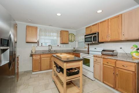 25 Mckinley St, Maynard, MA 01754 photo 10