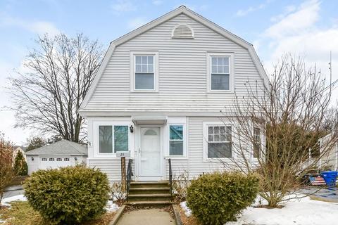 25 Mckinley St, Maynard, MA 01754 photo 1