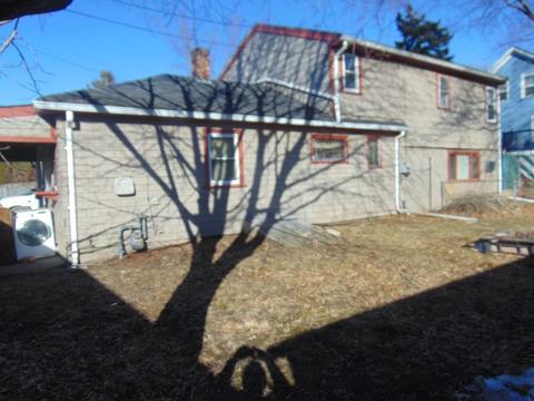 157 Oak Grove Ave, Fall River, MA 02723 photo 2