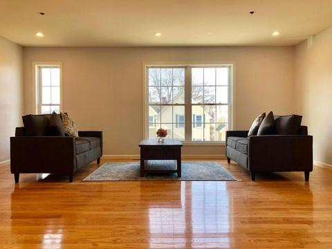 58 Orient St, Worcester, MA 01604 photo 2