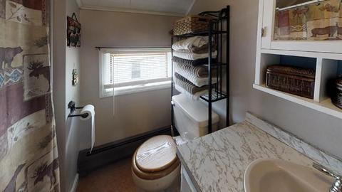 83 Raymond St, Fall River, MA 02723 photo 15
