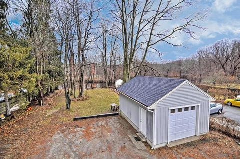 16 Plain St, Taunton, MA 02780 photo 5