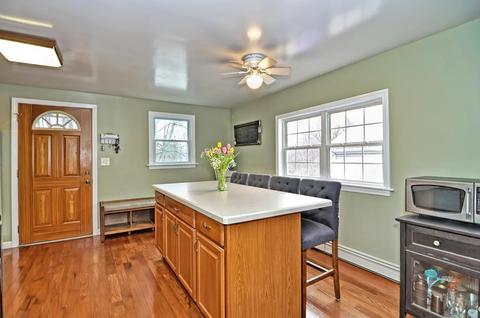 16 Plain St, Taunton, MA 02780 photo 8