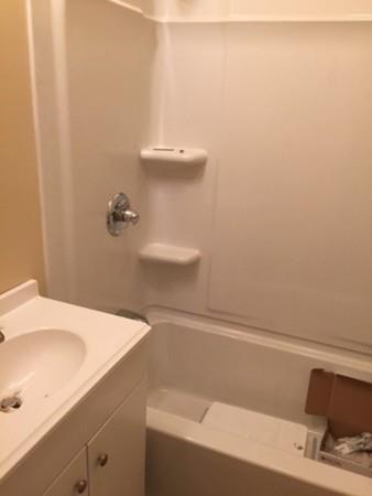 23 Newman St, Springfield, MA 01105 photo 16