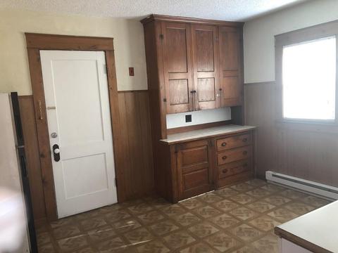 43 Jenness St, Springfield, MA 01104 photo 5