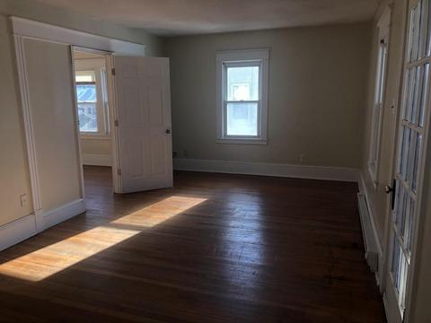 43 Jenness St, Springfield, MA 01104 photo 9