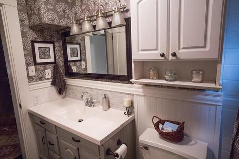 27 Highland St, Ware, MA 01082 photo 24