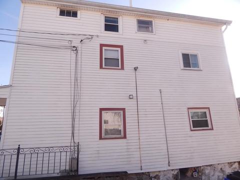 229 Pitman St, Fall River, MA 02723 photo 3