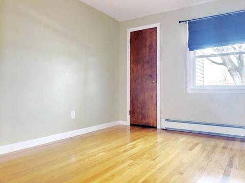 24 Leo Dr, Chicopee, MA 01020 photo 13