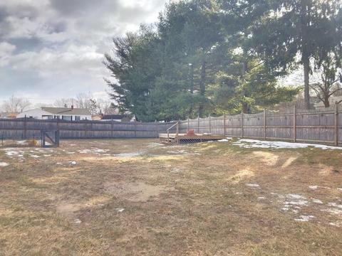 24 Leo Dr, Chicopee, MA 01020 photo 21
