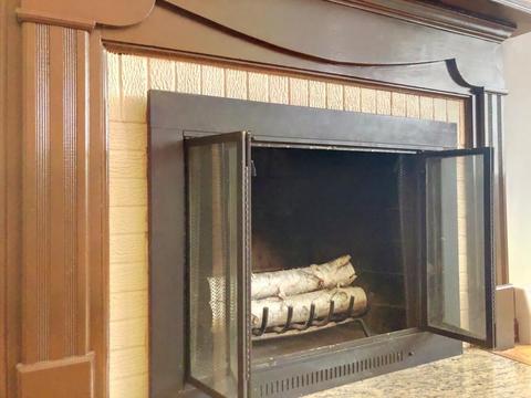 24 Leo Dr, Chicopee, MA 01020 photo 7