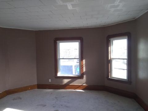 155 Crawford St, Fall River, MA 02724 photo 7