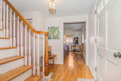 9 Gore Gable Dr, Webster, MA 01570 photo 6