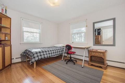 9 Gore Gable Dr, Webster, MA 01570 photo 16