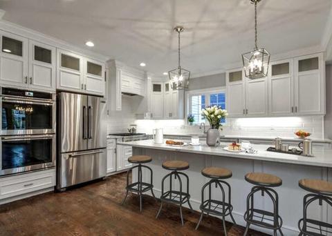 1077 Greendale Ave, Needham, MA 02492 photo 3