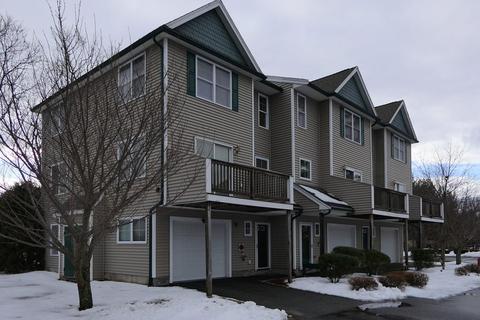 97 Sylvan St #4, Danvers, MA 01923 photo 1
