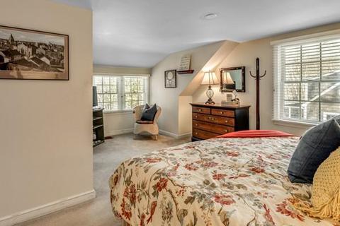42 Summer Ave, Reading, MA 01867 photo 21