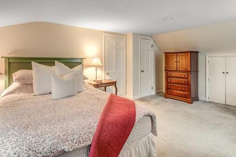 42 Summer Ave, Reading, MA 01867 photo 24