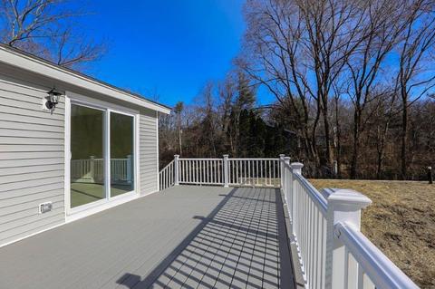 52 Forest Rd, Salisbury, MA 01952 photo 4