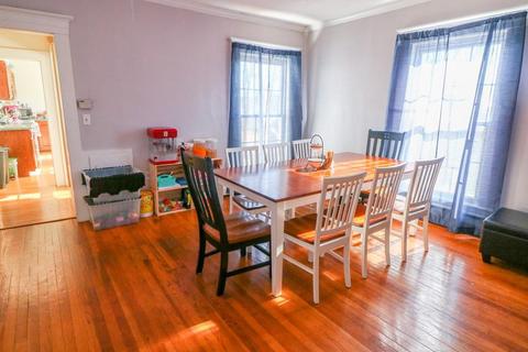 11 Charles St, Danvers, MA 01923 photo 3