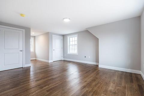 39 Clark St #B, Danvers, MA 01923 photo 16