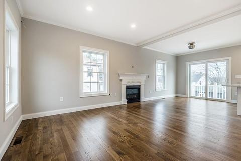 39 Clark St #B, Danvers, MA 01923 photo 9