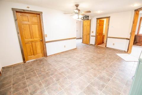 35 Robert St, Chicopee, MA 01020 photo 13