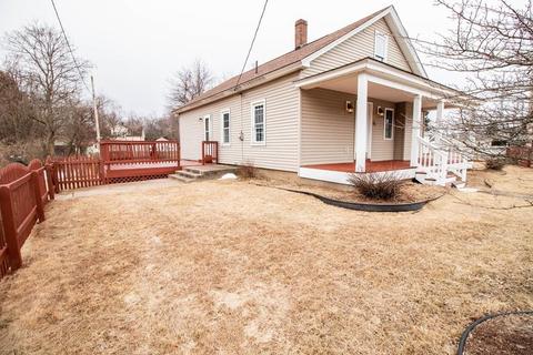 35 Robert St, Chicopee, MA 01020 photo 24
