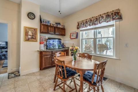128 High St, Everett, MA 02149 photo 6