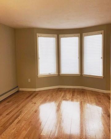 14 Field St, Maynard, MA 01754 photo 7