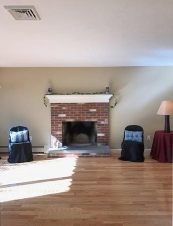 14 Field St, Maynard, MA 01754 photo 5