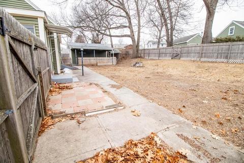 77 Claire St, Chicopee, MA 01020 photo 19