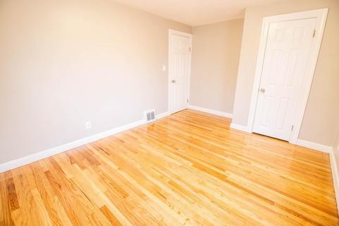 77 Claire St, Chicopee, MA 01020 photo 11