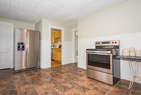 49 Sylvan St, Worcester, MA 01603 photo 9