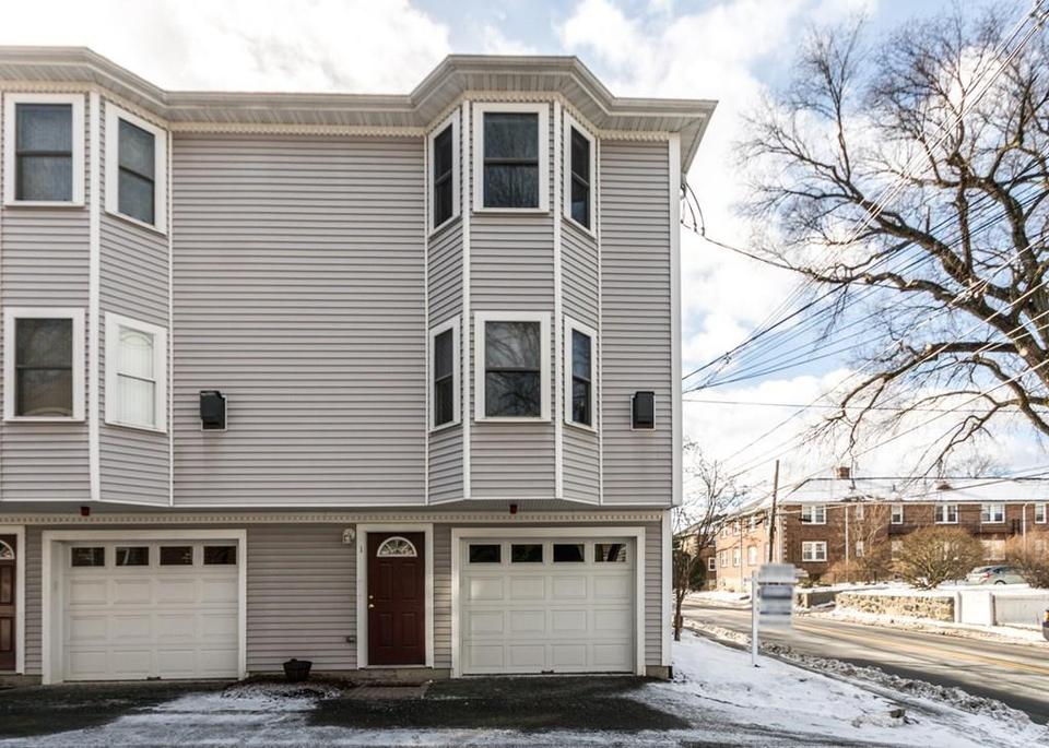  29 Bacon St #1, Waltham, MA 02451 photo 2