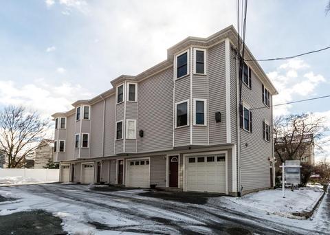 29 Bacon St #1, Waltham, MA 02451
