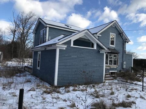 14 Kosmas St, Webster, MA 01570 photo 2