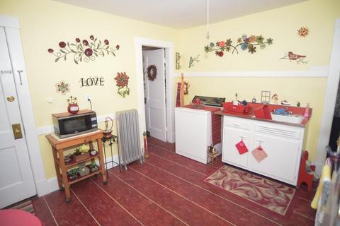 547 Springfield St, Chicopee, MA 01013 photo 10