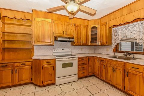 109 Commonwealth Ave, Dedham, MA 02026 photo 5