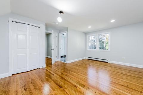 33 Florence Ave, Mashpee, MA 02649 photo 10