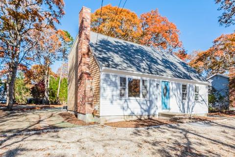33 Florence Ave, Mashpee, MA 02649 photo 1