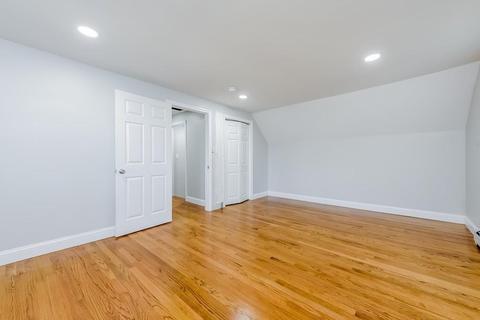 33 Florence Ave, Mashpee, MA 02649 photo 9
