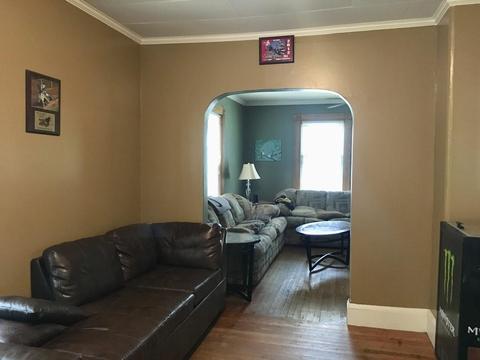 33 Everett St, Easthampton, MA 01027 photo 7