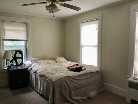 33 Everett St, Easthampton, MA 01027 photo 12