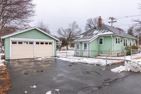 116 Spring St, Stoneham, MA 02180 photo 4